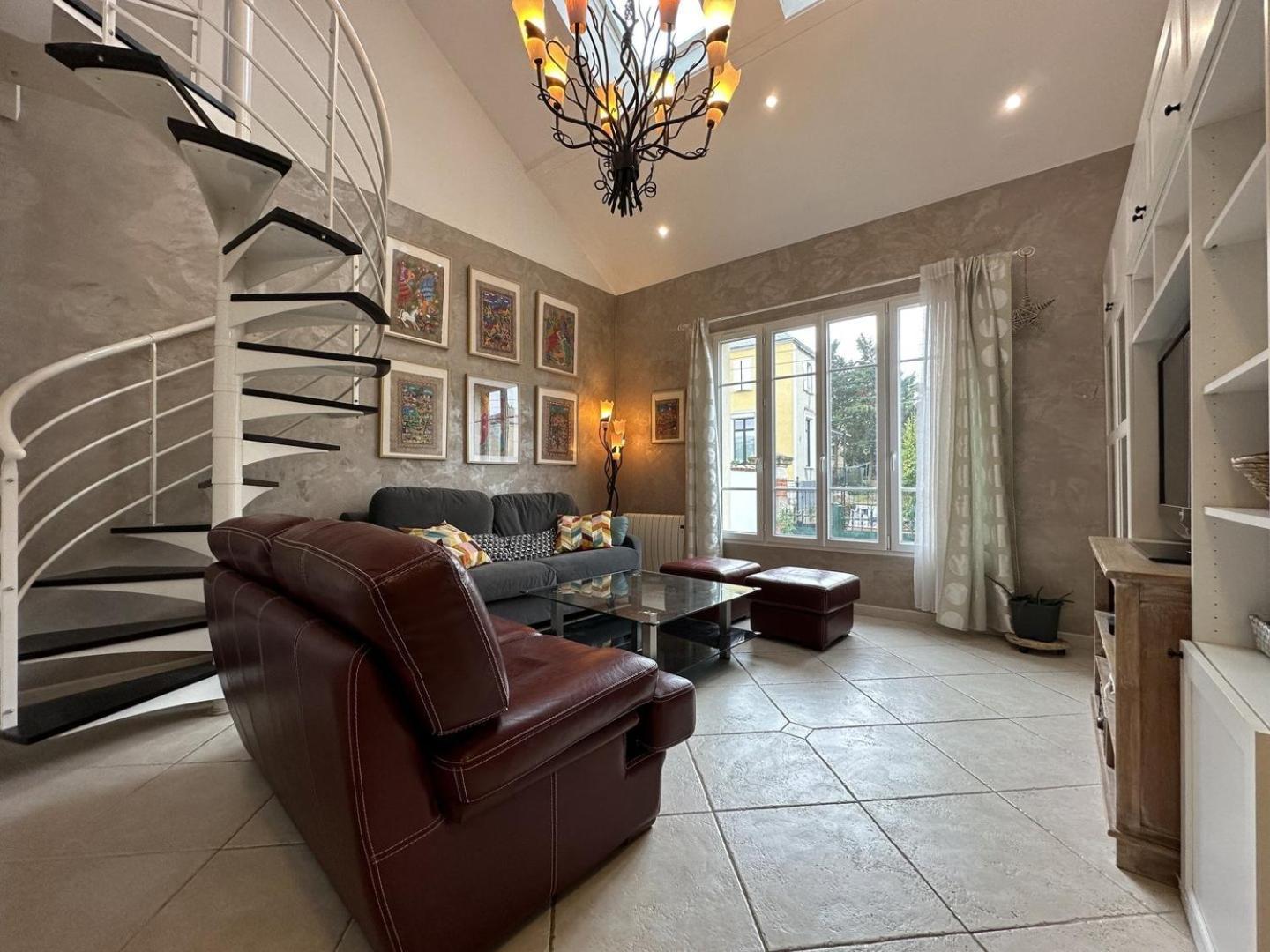 La Maison Des Lumieres Hotell Chartres Eksteriør bilde